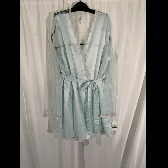 NWT $88 Flora Nikrooz Showstopper Robe in Sea Glass [SZ Large‎ ] - Picture 2 of 8